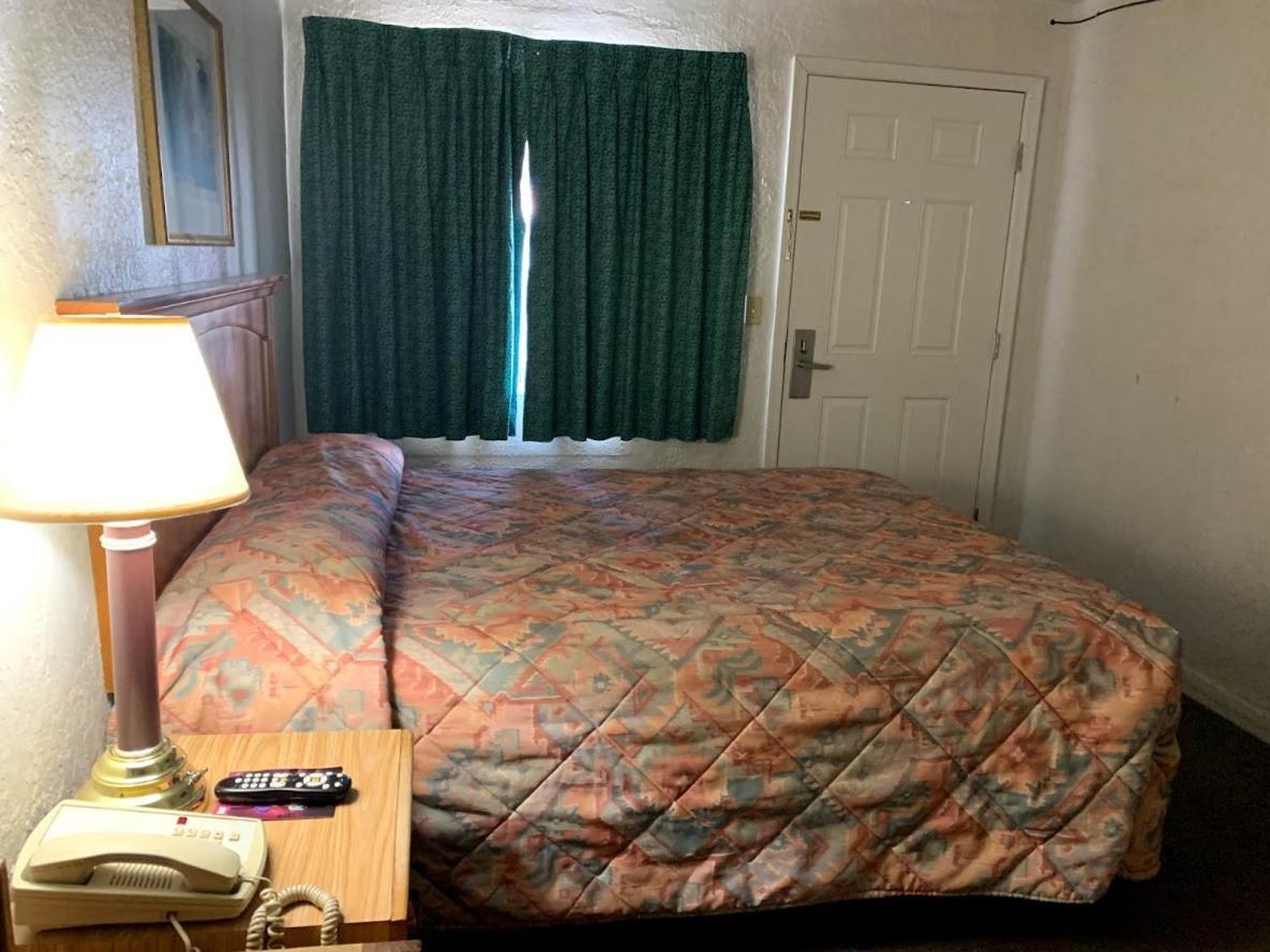 Economy Inn كينغمان المظهر الخارجي الصورة