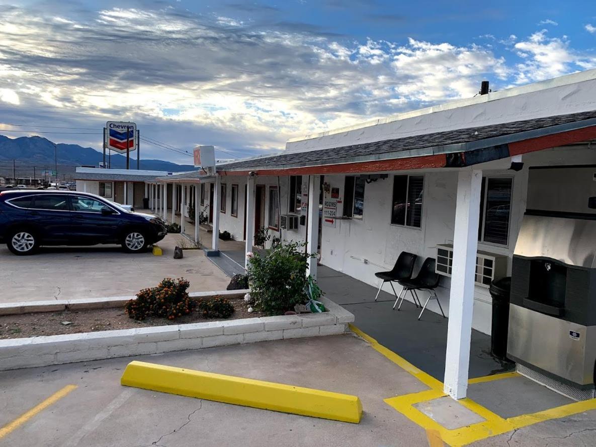 Economy Inn كينغمان المظهر الخارجي الصورة
